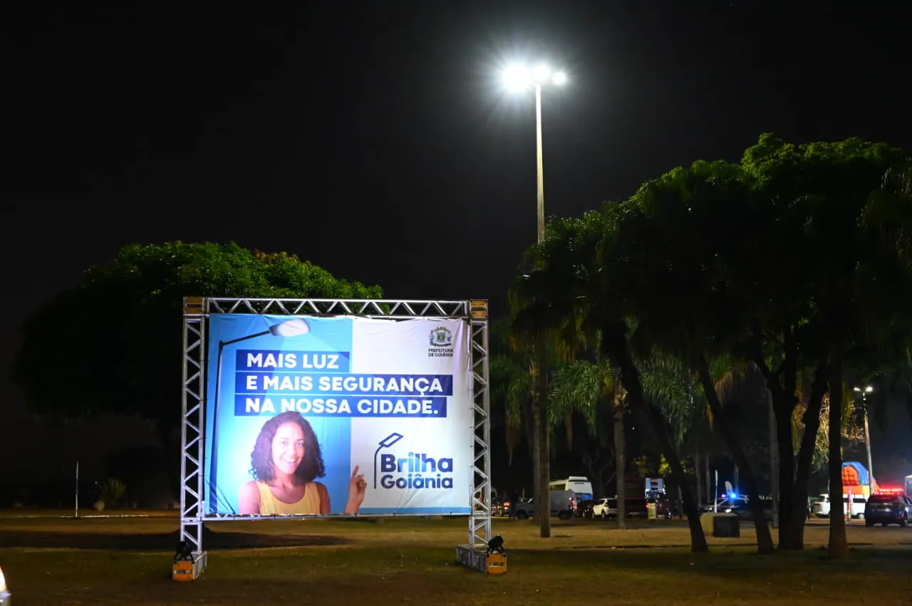 SPE Brilha suspende iluminação pública em Goiânia por dívida de R$17 mi