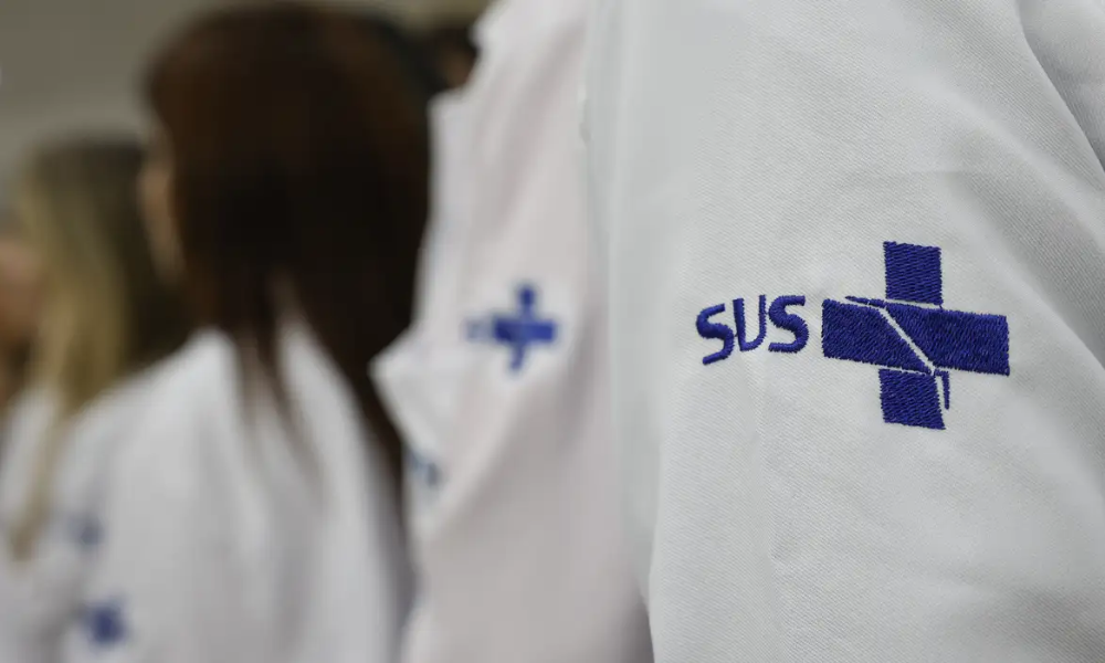 SUS libera três remédios para câncer de pulmão em outubro