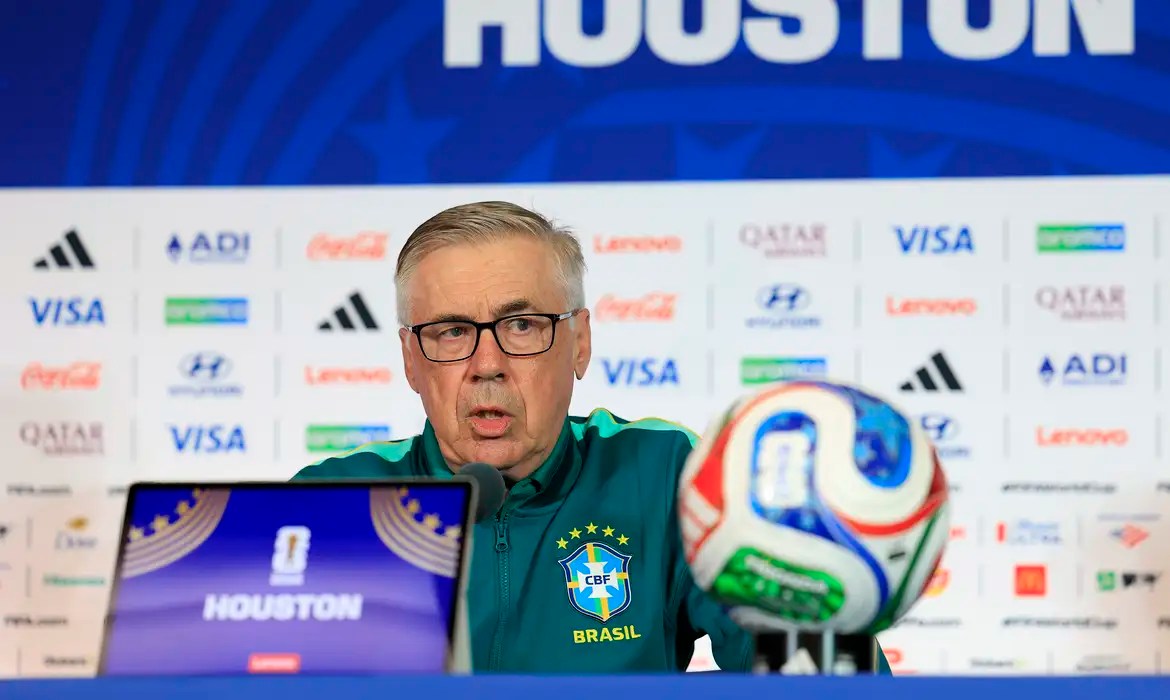 Ancelotti convoca 26 para amistosos contra Austrália e Índia