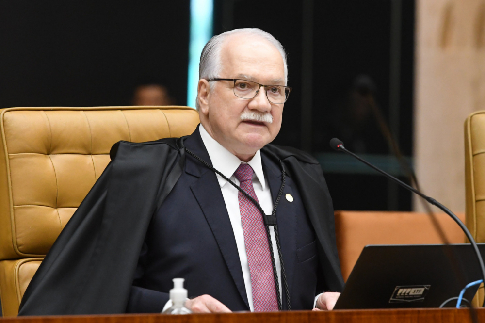Fachin determina que MP se manifeste sobre afastamento de diretores da PF