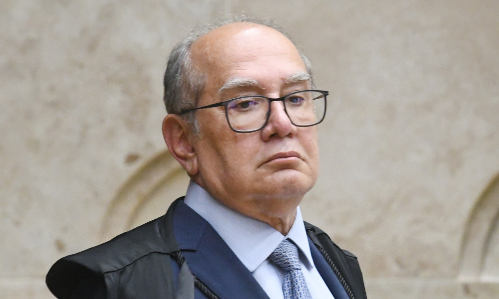 Gilmar Mendes pede a Fachin acesso ao celular de Vorcaro antes do julgamento