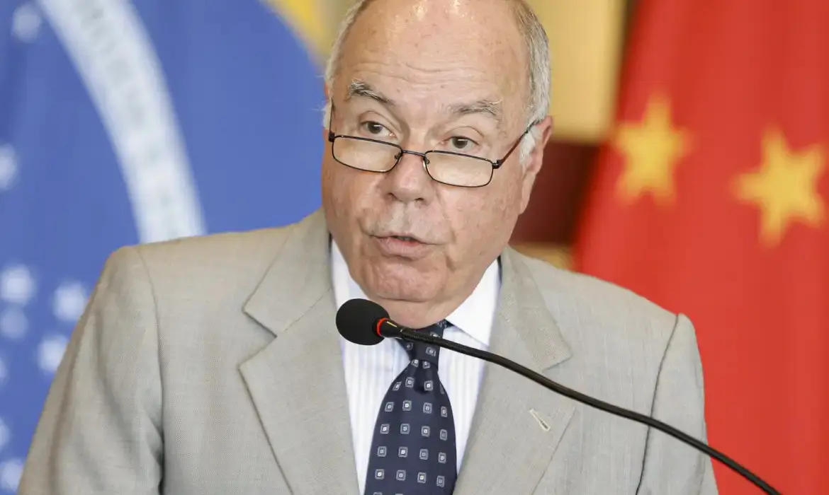 Itamaraty sob Mauro Vieira amplia uso de sigilo e trava transparência