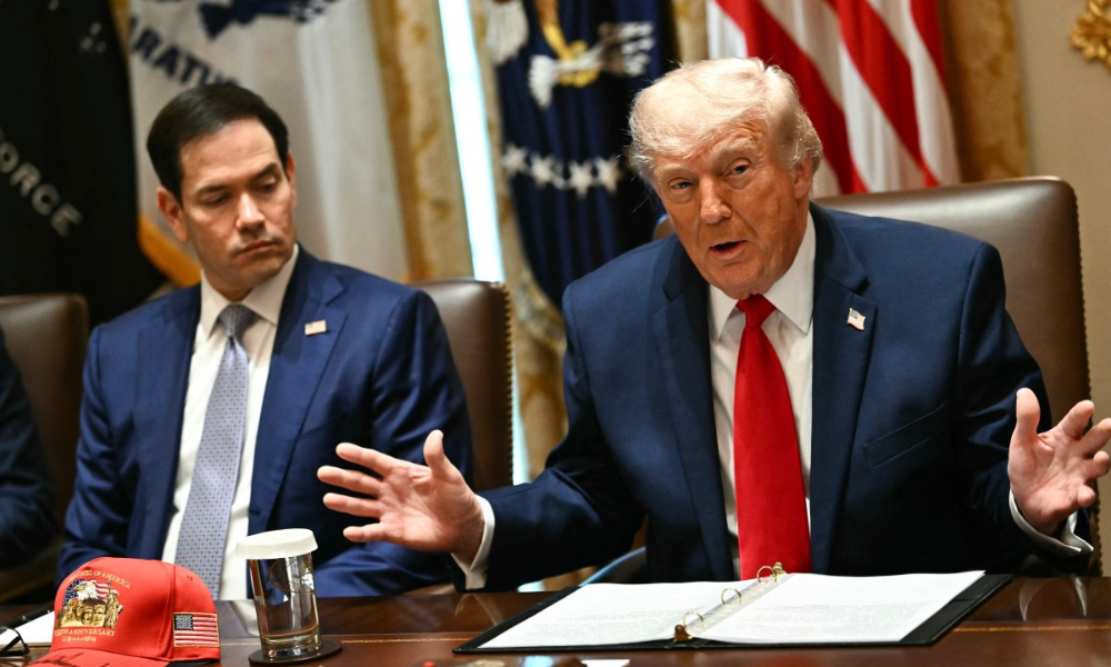 Parlamentares dos EUA acusam Trump de tentar influenciar eleição no Brasil