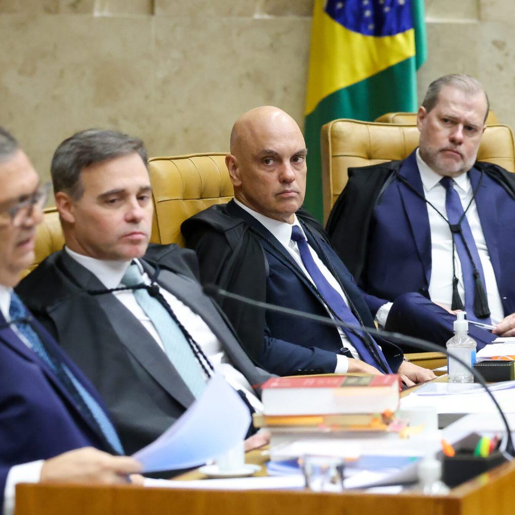 O ministro André Mendonça durante sessão do Supremo Tribunal Federal