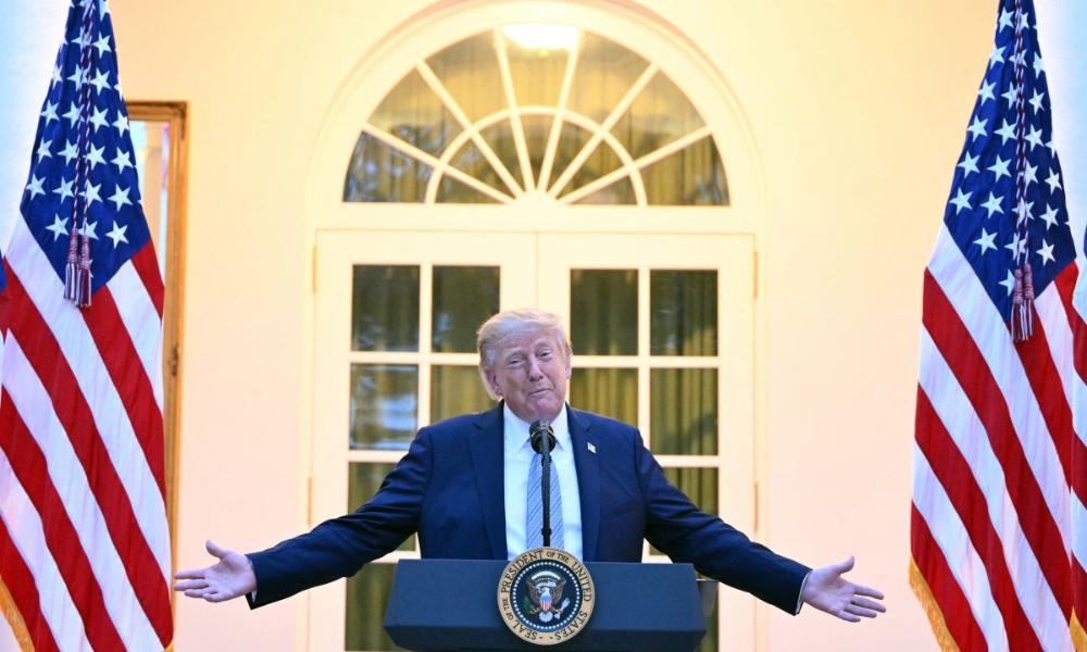 Redes dos EUA suspendem 'pool' da Casa Branca após veto à CNN