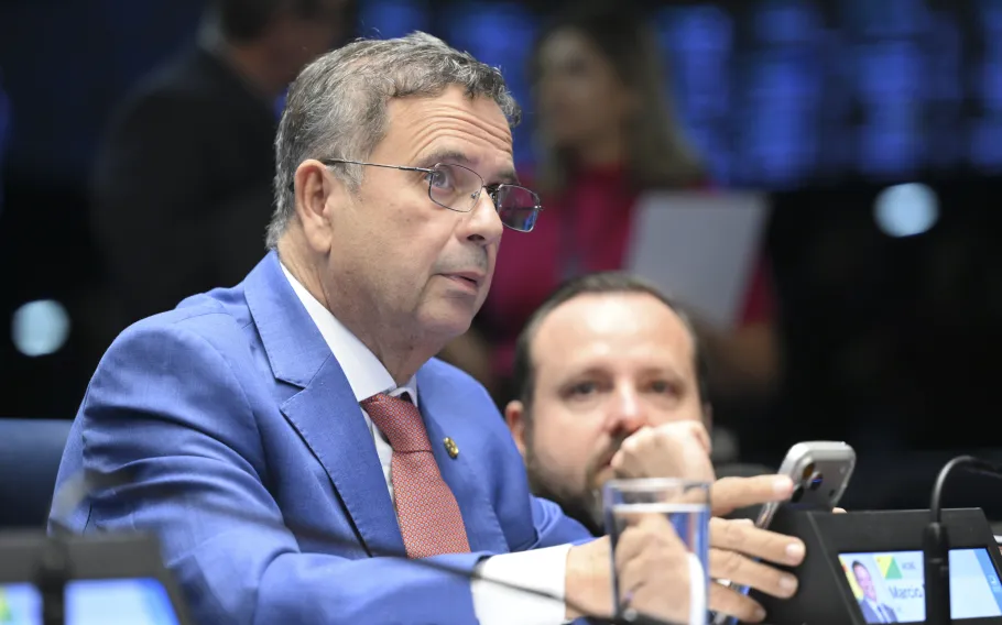 Rogério Marinho provoca STF após liberação parcial de documentos do Master