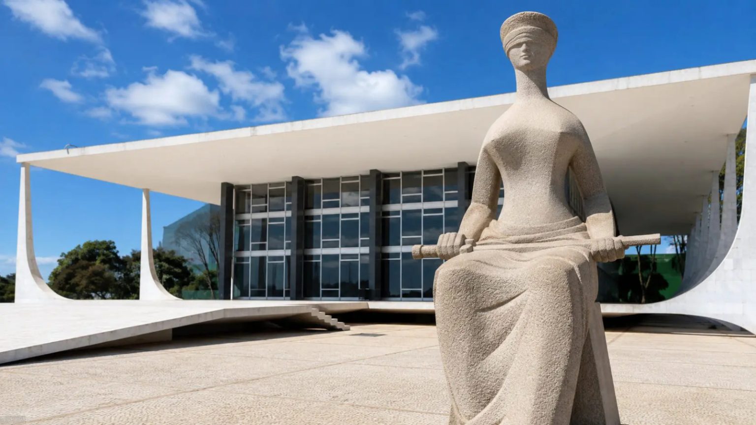 STF limita gratuidade de justiça automática a quem ganha até R$ 5 mil