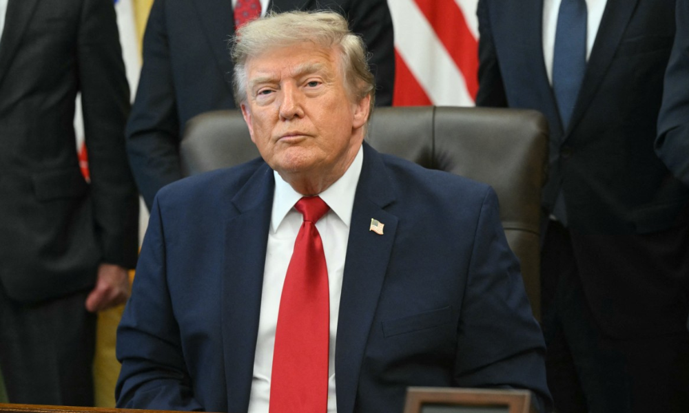 Trump anuncia fim das tarifas dos EUA sobre uísque irlandês
