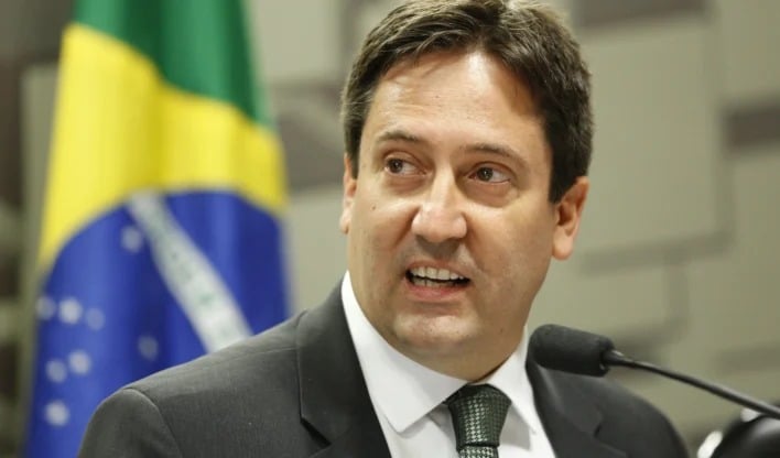 Vorcaro admite oferecer serviço de concierge a ex-diretor do BC na Disney