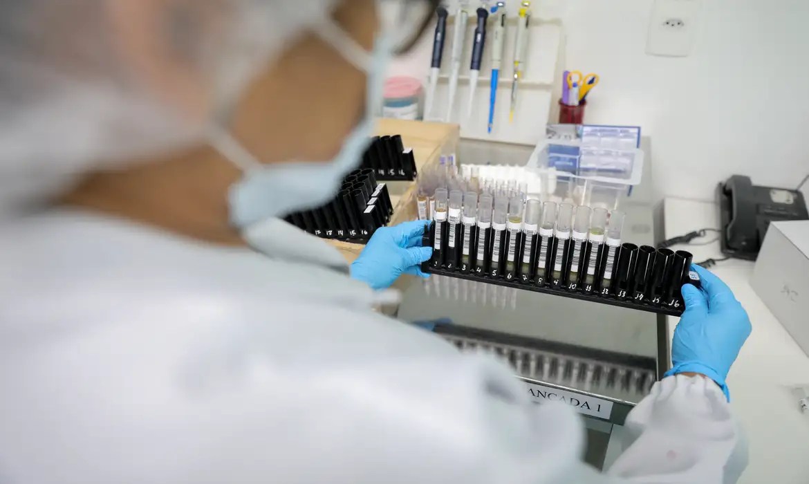 Anvisa libera início de testes da Vivaxin, vacina brasileira contra malária