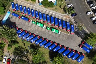 Bahia amplia transporte e saúde móvel com 37 vans e 2 unidades odontológicas