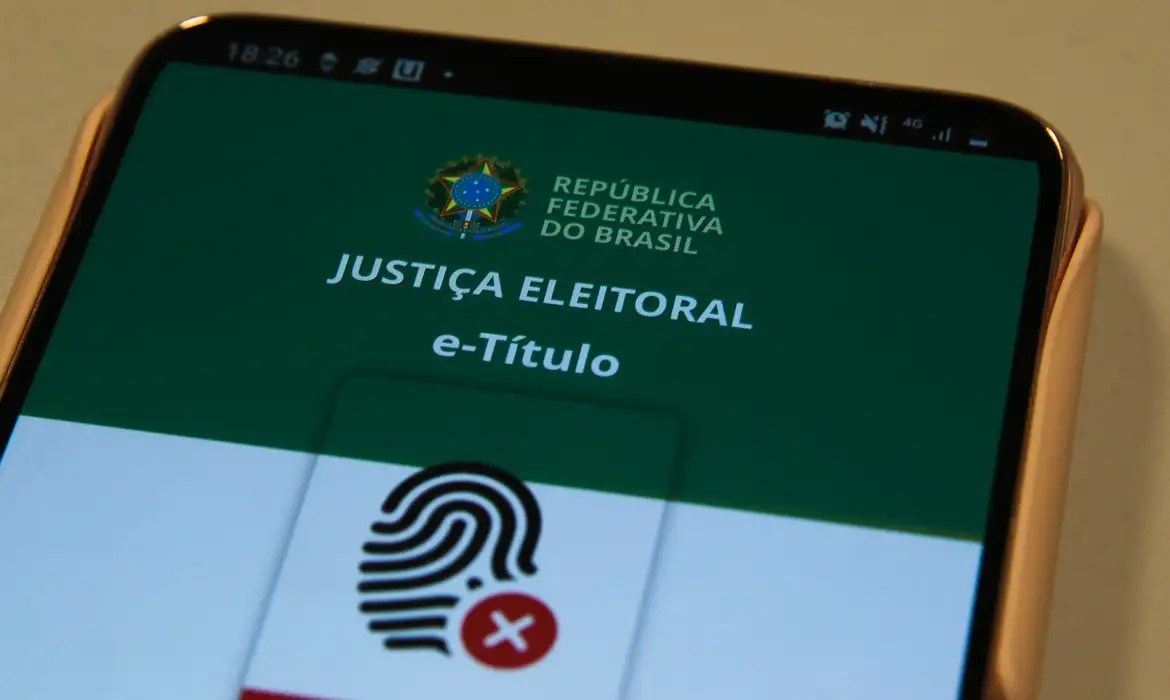 e-Título transforma voto: identifique-se, justifique e pague multas pelo app