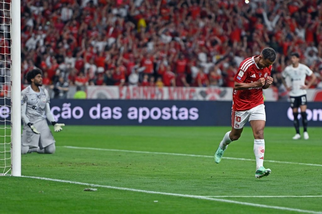 Inter vence no Beira-Rio: Corinthians sofre 7ª derrota seguida