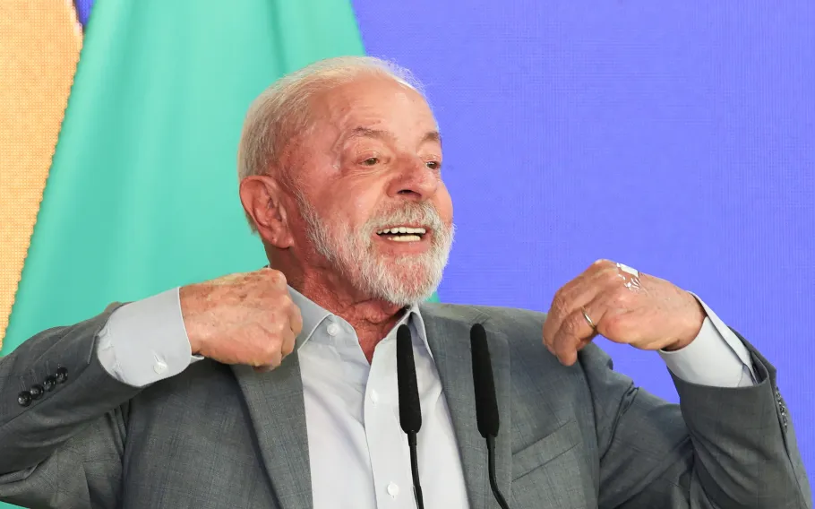 Lula vence em 13 Estados e vira em Minas, quebrando padrão histórico