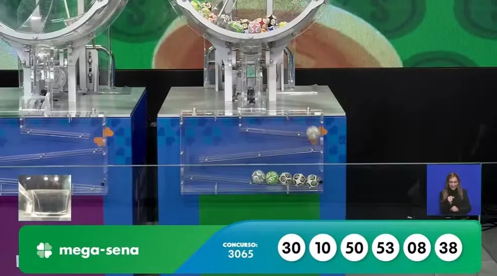 Mega-Sena acumula e vai a R$ 82 milhões; confira as dezenas