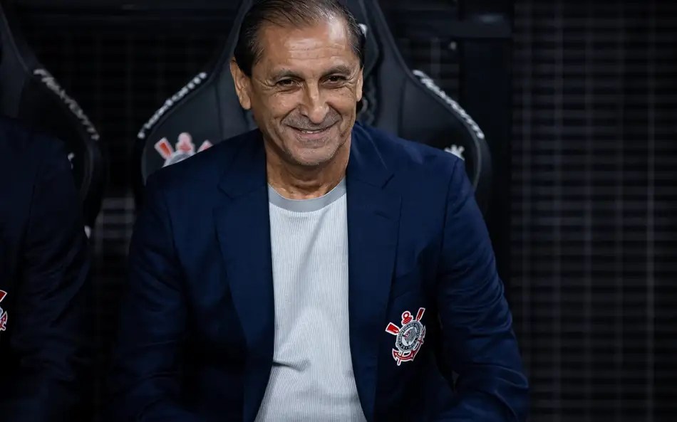 Ramón Díaz deve assumir o Corinthians e pode estrear no clássico com Palmeiras