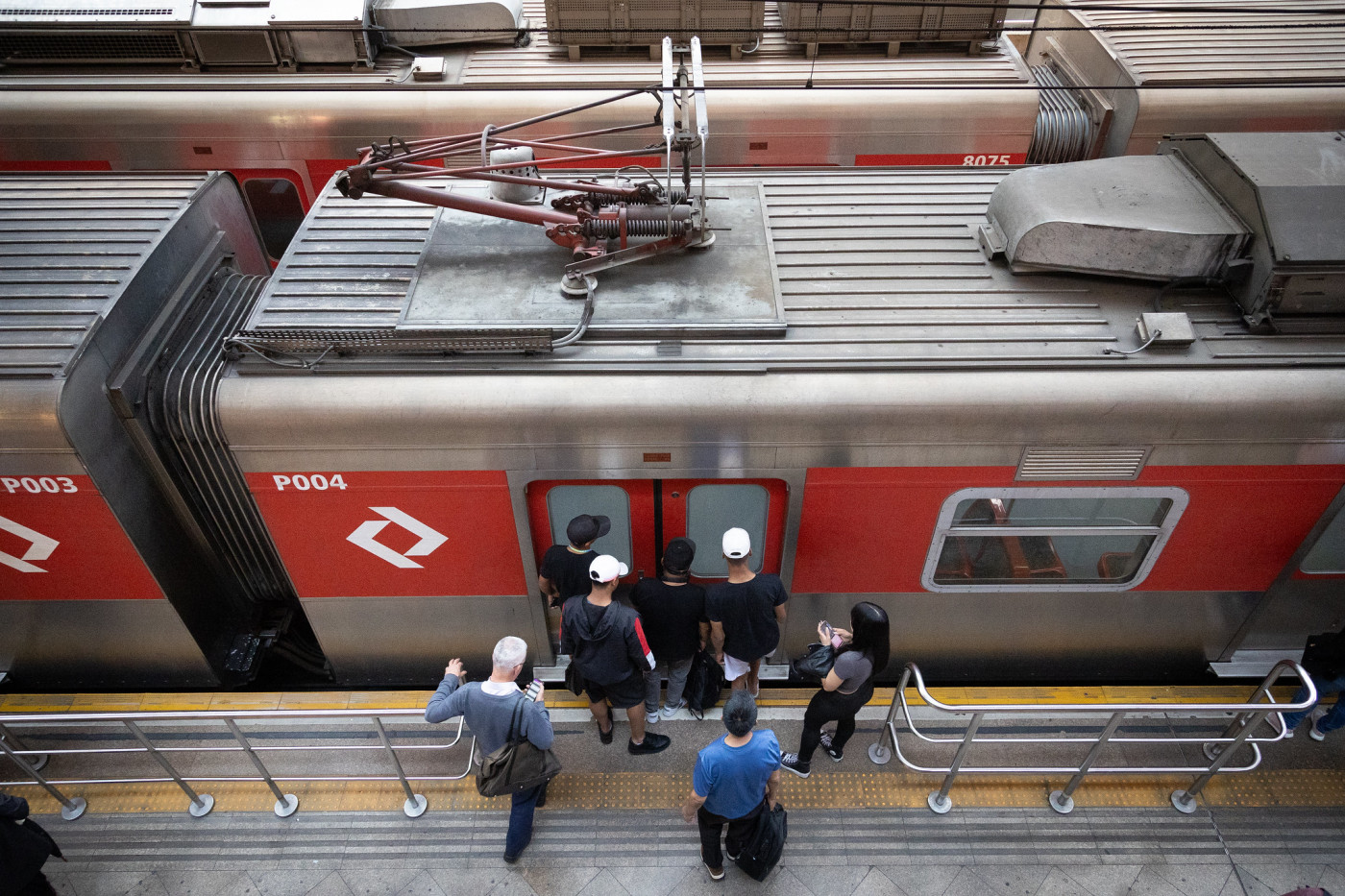 São Paulo libera metrô, trens e ônibus gratuitos no domingo de eleições