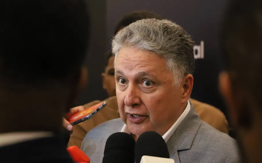 TSE determina que votos de Garotinho serão anulados no 1º turno no RJ