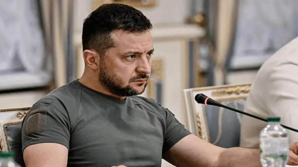 Zelensky propõe trégua: Ucrânia suspende ataques a refinarias se Rússia parar